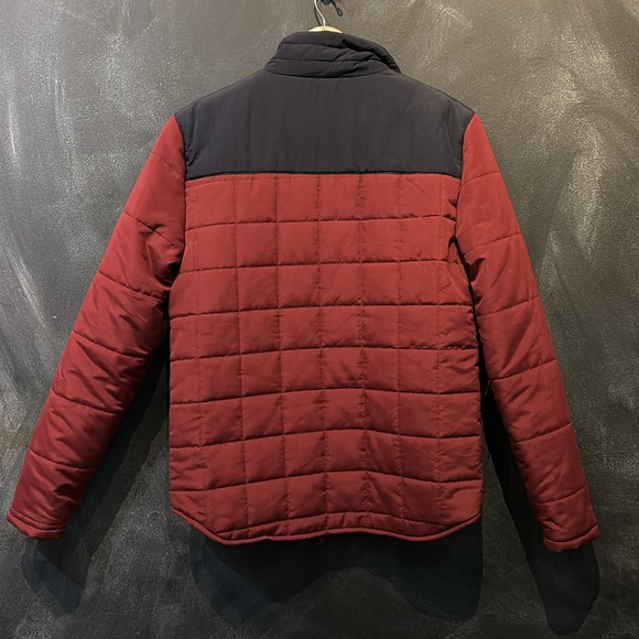 Nomad Size L Maroon & Navy Quilted handsome layer - Picture 5 of 5